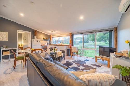 Smithton Bed & Breakfast | Platypus Waters B&B