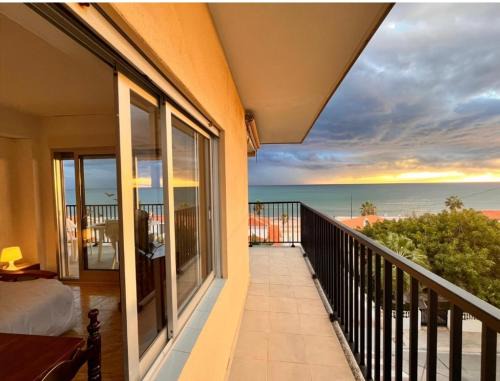 Miramar Apartment | Playa de Miramar Vistas Al Mar