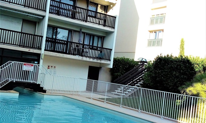 Touques Apartment | Pleasant 2-room apartment in residence with swimming pool