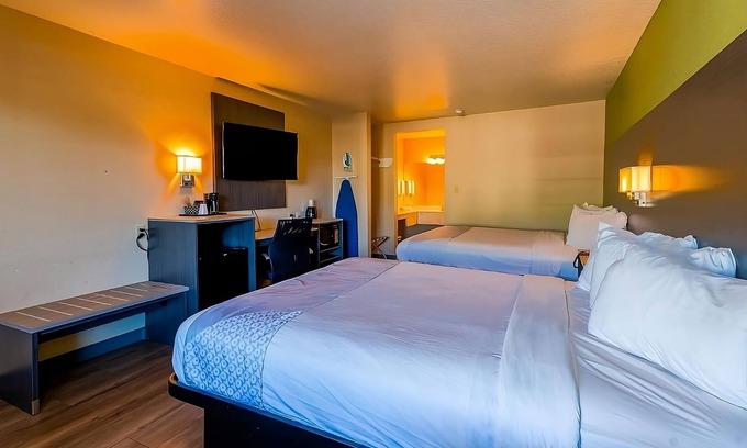 Sweet Home Hotel | Pleasant Unit near H‑E‑B with Swimming Pool Access & Parking Available