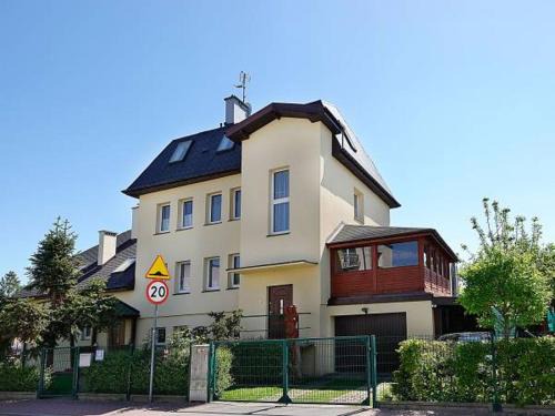 Mielno House | Pod Zielonym Daszkiem