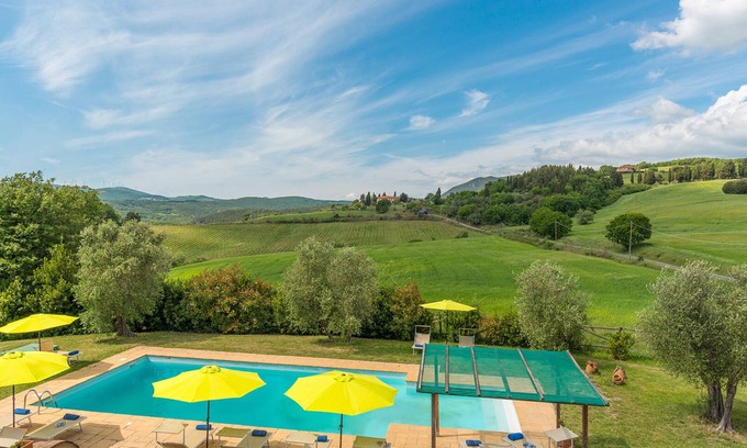 Fattoria Mocaio Villa | Podere Calcheto 14, Emma Villas