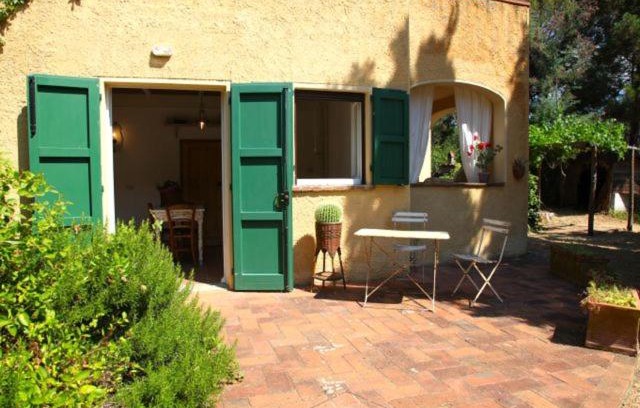 Castagneto Carducci House | Podere Uccelliera