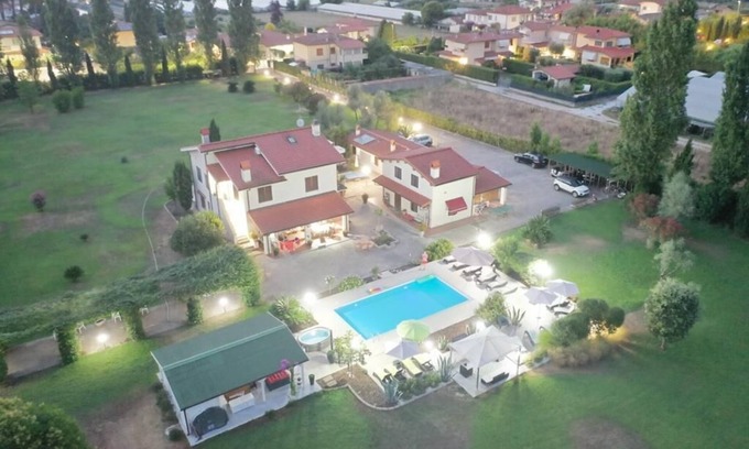 Lido di Camaiore Apartment | Podere Venanzio