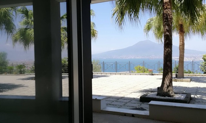 Castellammare di Stabia House | POGGIO MIRAMARE LUXURY HOME