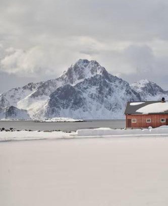 Vestvagøy House | Polarhagen