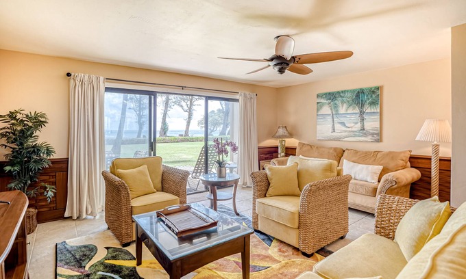 Kapaa Condo | Pono Kai Resort condo with shared pool- just steps away from beach