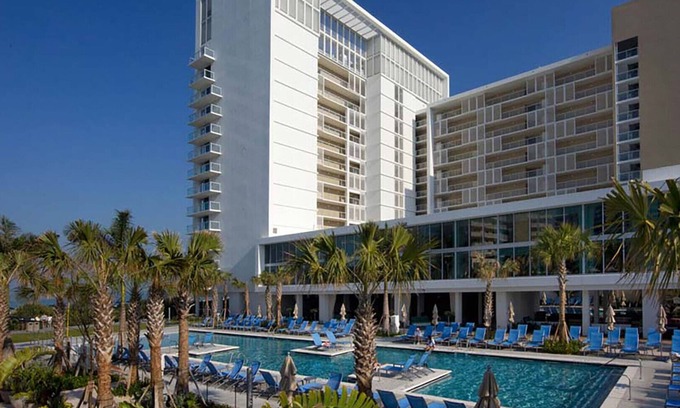 Marco Island Resort | Poolside - 2 Bedroom - Marriott's Crystal Shores - Full Resort Access