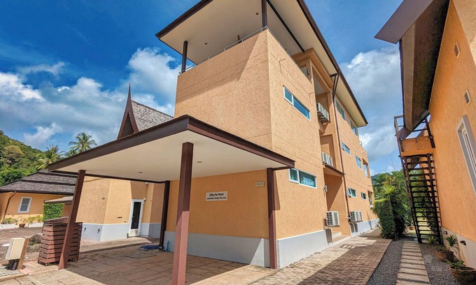 Klong Son Apartment | Poolside Apartments and Rooms