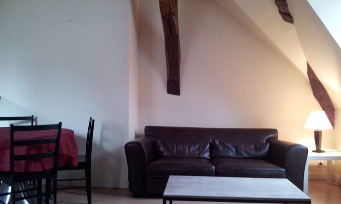 Vannes Apartment | Port of Vannes, charming 65m2 in building renovated eighteenth, internet