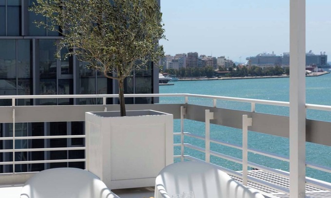 Piraeus Hotel | Port Tower