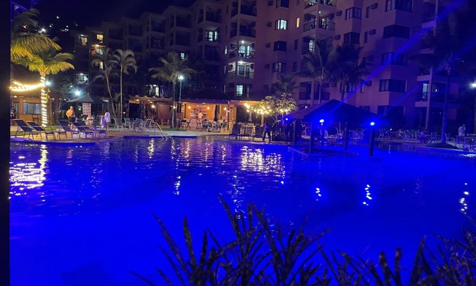 Praia do Jardim Apartment | Porto bali resort Angra dos reis vista mar