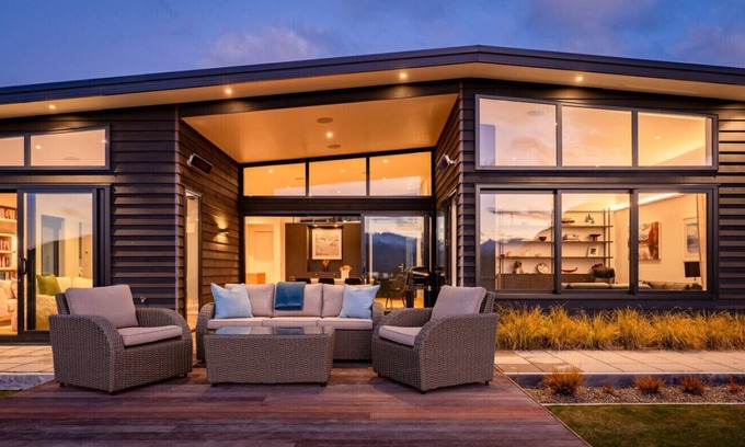 Wanaka Villa | Pounamu House Hosted by NZSIR Luxury Rental Homes