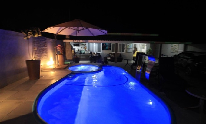 Pontal do Parana Hotel | Pousada Captain Morgan