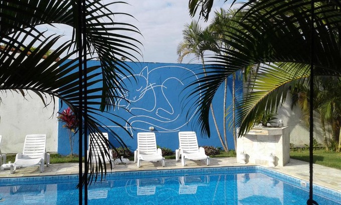 Itanhaem Hotel | Pousada Chateau Sophie