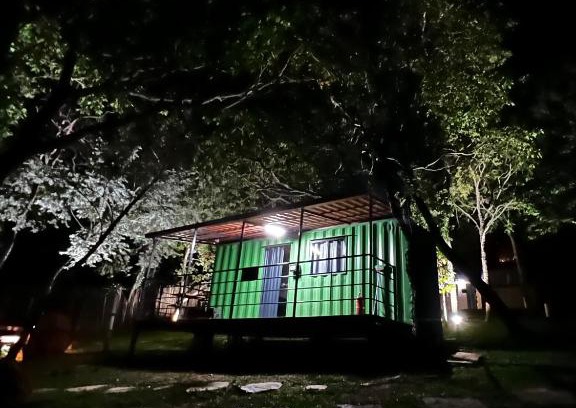Serra do Cipo Cabin | Pousada Cipó Container Chalés Privativos com lareira - Centro da cidade