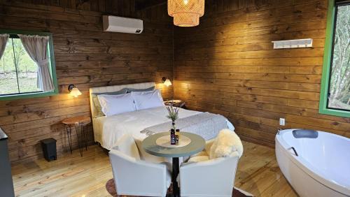 Nova Nazare Cabin | Pousada Colina das Lebres Cabana 3