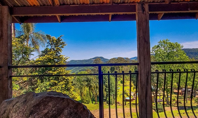 Gramado Hotel | Pousada La Vista