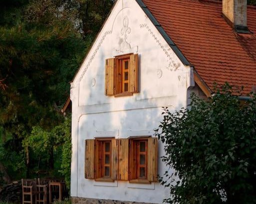Kisapati Apartment | Présház szállás a Szent György-hegyen