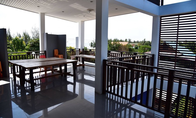 Pak Nam Pran Hotel | Pran Crescent