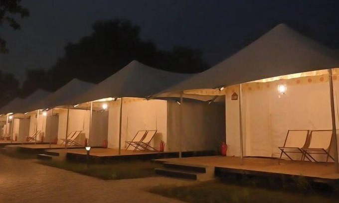 Ayodhya Hotel | PRAVEG TENT CITY AYODHYA BRAHMAKUND