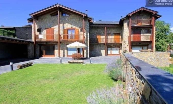 Bellver de Cerdanya Villa | Preciosa y rústica casa en la Cerdanya