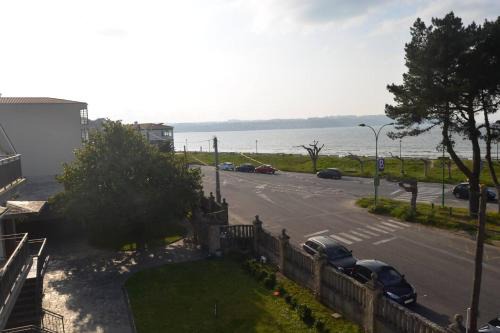 Mino Apartment | Precioso ático a pie de playa, en Miño