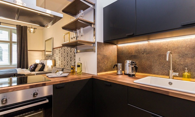 Zizkov Apartment | PRG Trendy Central APT by Michal&Friends