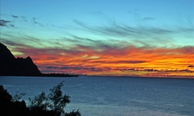 Princeville Condo | PRICES SLASHED FOR 5 NIGHTS 10/18-23 at Oceanfront Puu Poa Condo w/Bali Hai View