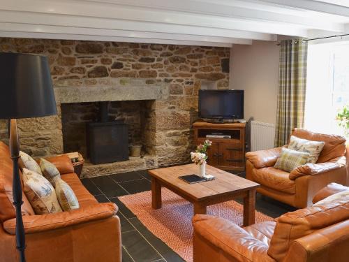 Boscundle House | Prideaux Farmhouse