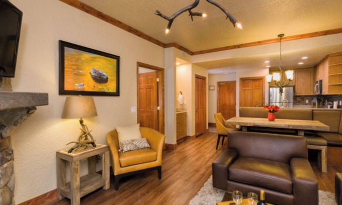 Park City Condo | Prime location 2-bedroom condo with fitness room, WiFi in pleasant Park City