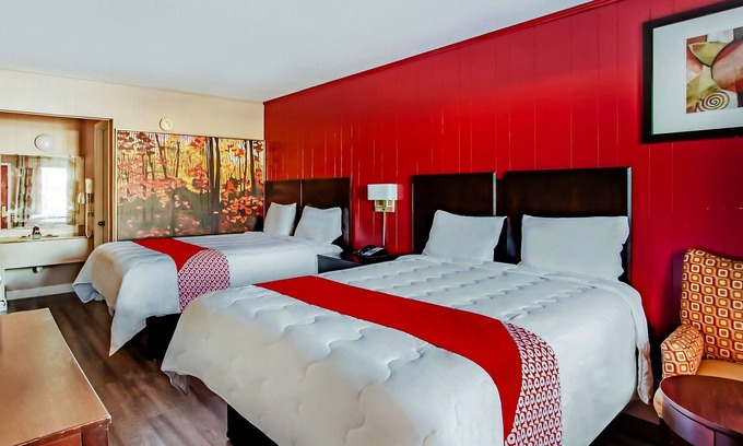 Ridgeland Hotel | Prime Location! 3 Budget-Friendly Accommodations, Free Parking!
