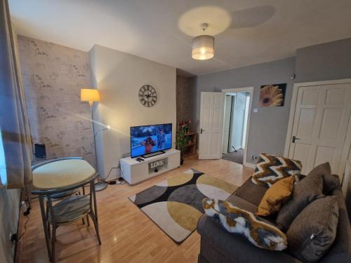 Wallsend Apartment | Primos Executive - 2 Bedroom House in Wallsend