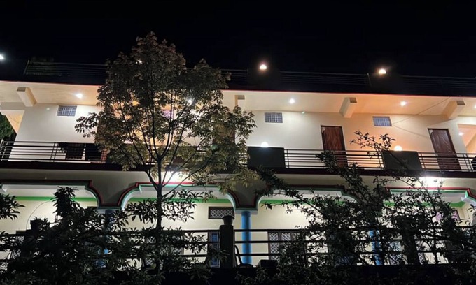 Sitapur Hotel | Prince Homestay & Restaurant