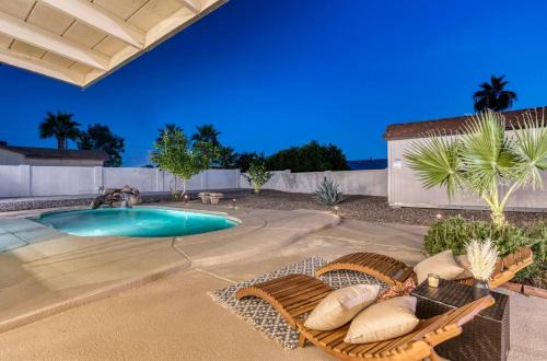 East Mesa House | Princess Drive Outstanding 5 Star Residence With