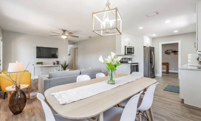 Sun Bay South House | Private 4 Bedroom Home in South Tampa!
