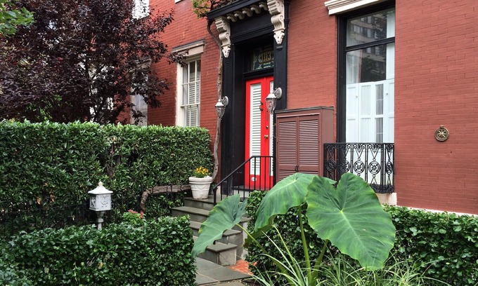Logan Circle Apartment | Private Apt. in Historic Home: Walk to Monuments, Museums & Convention Center.