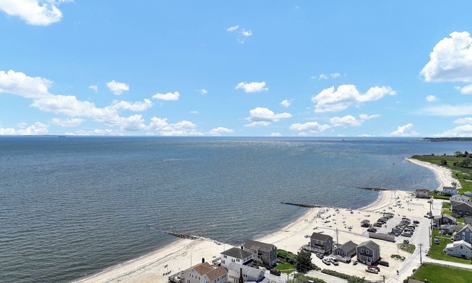 New England House | Private Beach front Oasis Located at White Sands Beach!