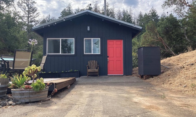 Cloverdale Cabin | Private Cabin with Views on 16 Acre Estate