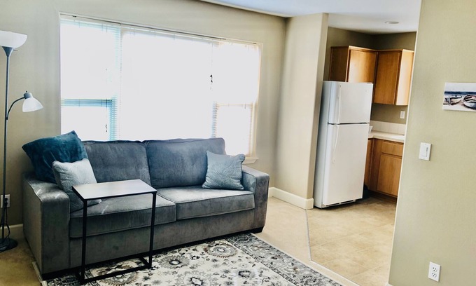 Oregon City Apartment | Private, comfy and cozy apartment in family neighborhood