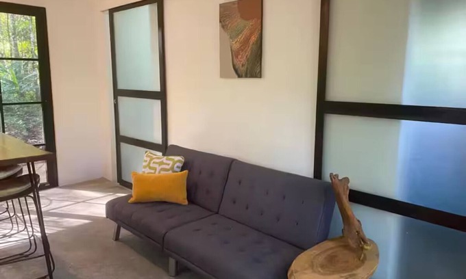 Ojochal Cabin | Private cabina at Yoga center in Ojochal with AC, WiFi, Pool, close to town