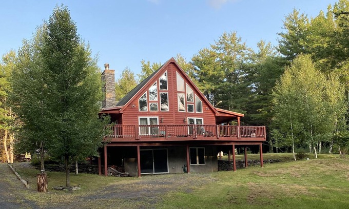 Jewett Ski Chalet | Private Family/Friends Vacation Chalet: Rent Only by full Season