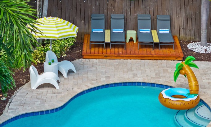 Wilton Manors House | Private Heated Pool, Outdoor Movie Theater, Gym & Sauna | Near to Wilton Drive