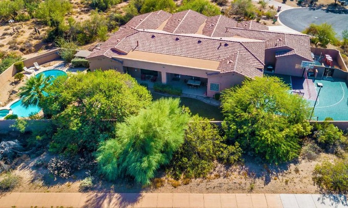 Lomas Verdes House | Private Hideaway - Amenities Galore Heated PoolSpa 90-Day Minimum