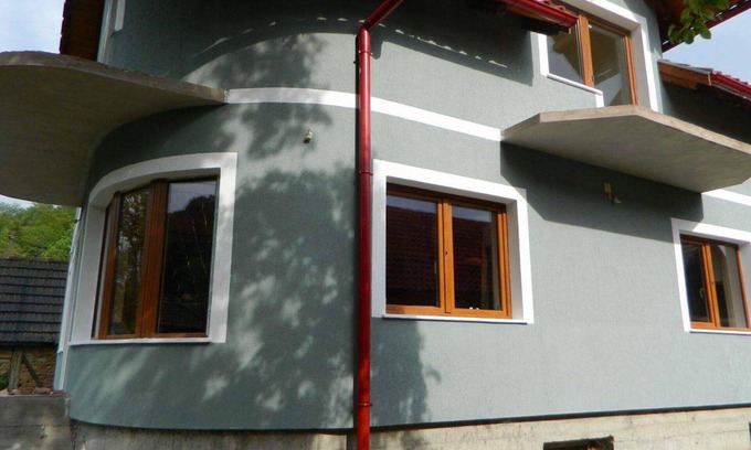 Sita Buzaului House | Private House set on the outskirts of Intosura Buzaului