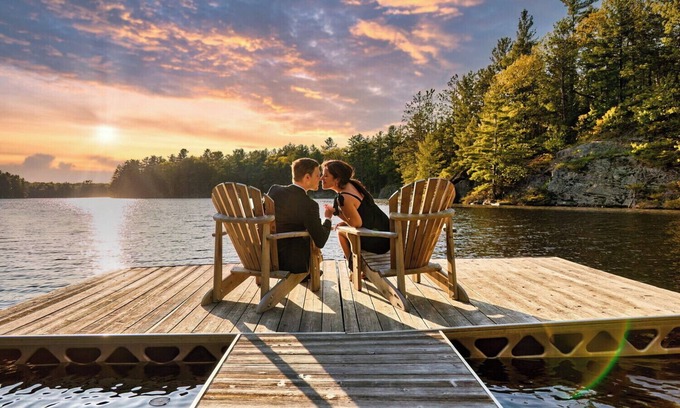 Gravenhurst Cottage | Private & Modern Muskoka Lakefront Cabin