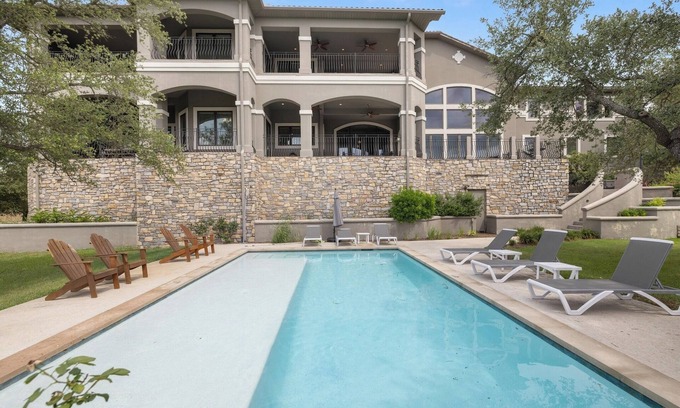 The Madrones House | Private Pool + Incredible Views - Paisley Place