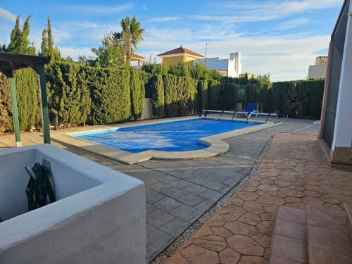 La Alfoquia Villa | Private Pool- Rooftop Terrace & Bbq- AirCon