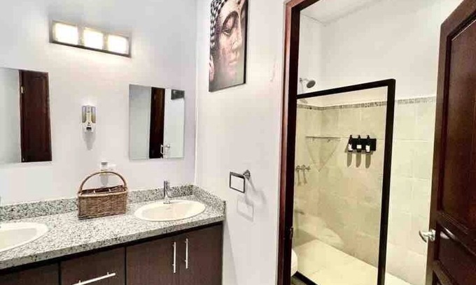 Jaco Villa | Private resort style pool, AC, WI-FI, clean home