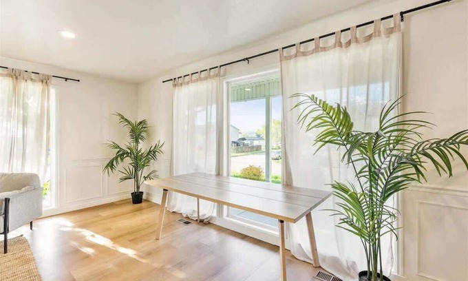 Ogden House | Private Room & Bathroom, Hiking Trails Close By!